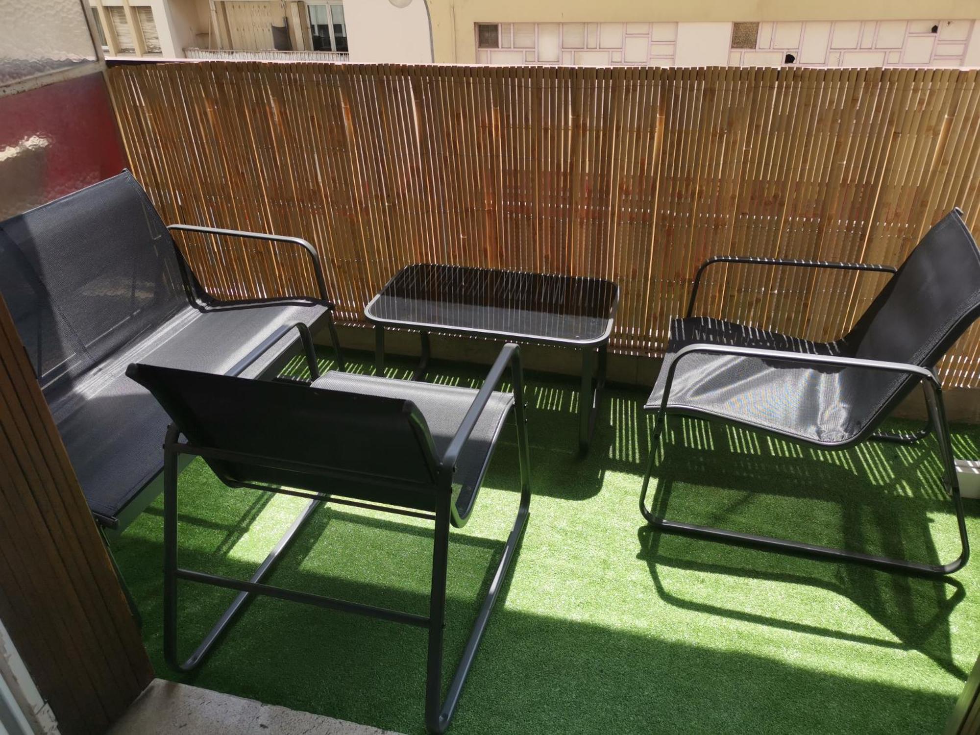 The Nice: Cozy 3-room Airport Getaway Apartment Nice